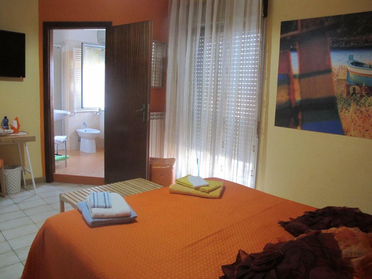 La Casa Del Nonno Panzió Milazzo Kültér fotó
