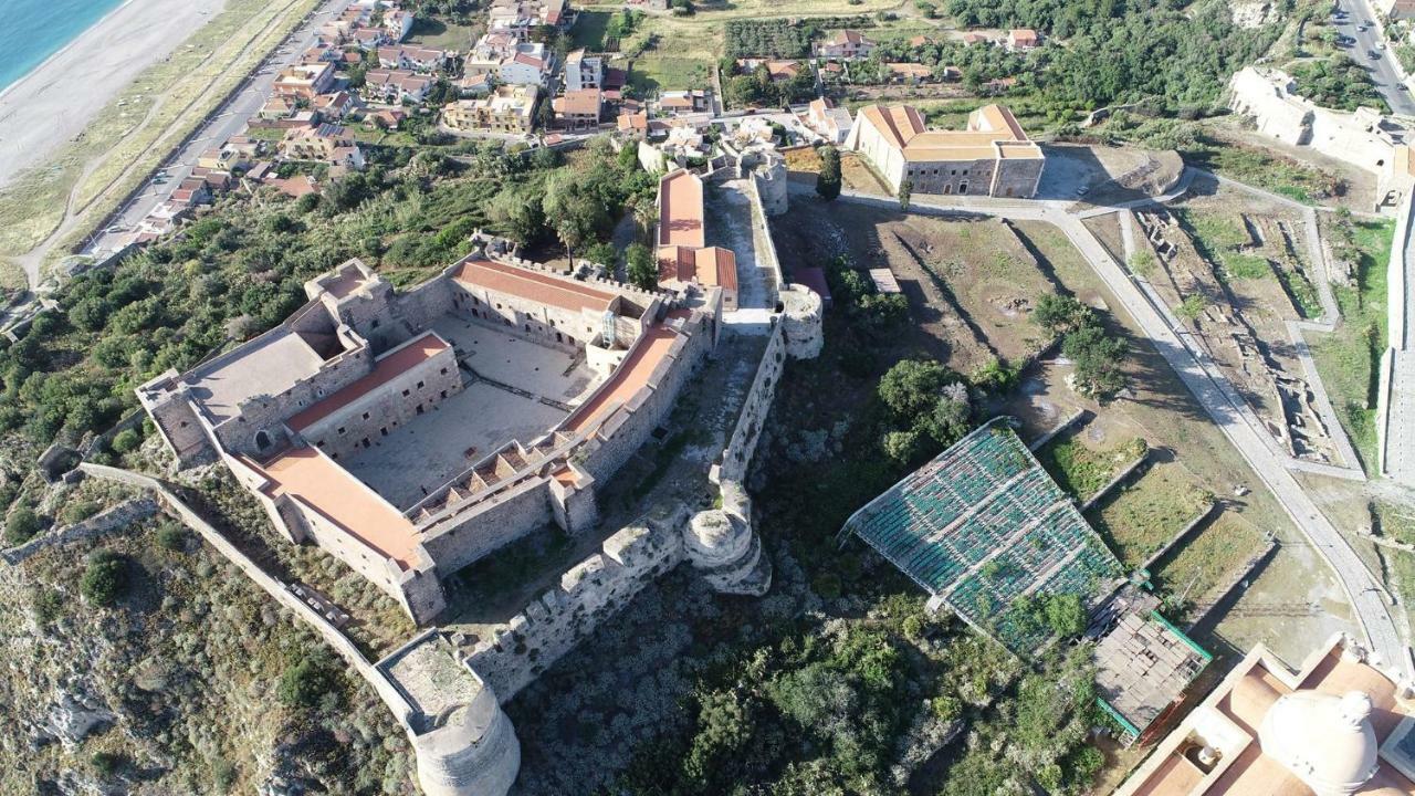 La Casa Del Nonno Panzió Milazzo Kültér fotó