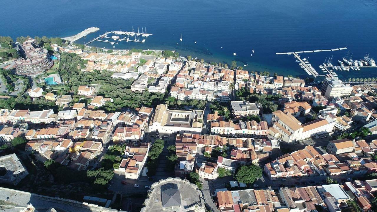 La Casa Del Nonno Panzió Milazzo Kültér fotó