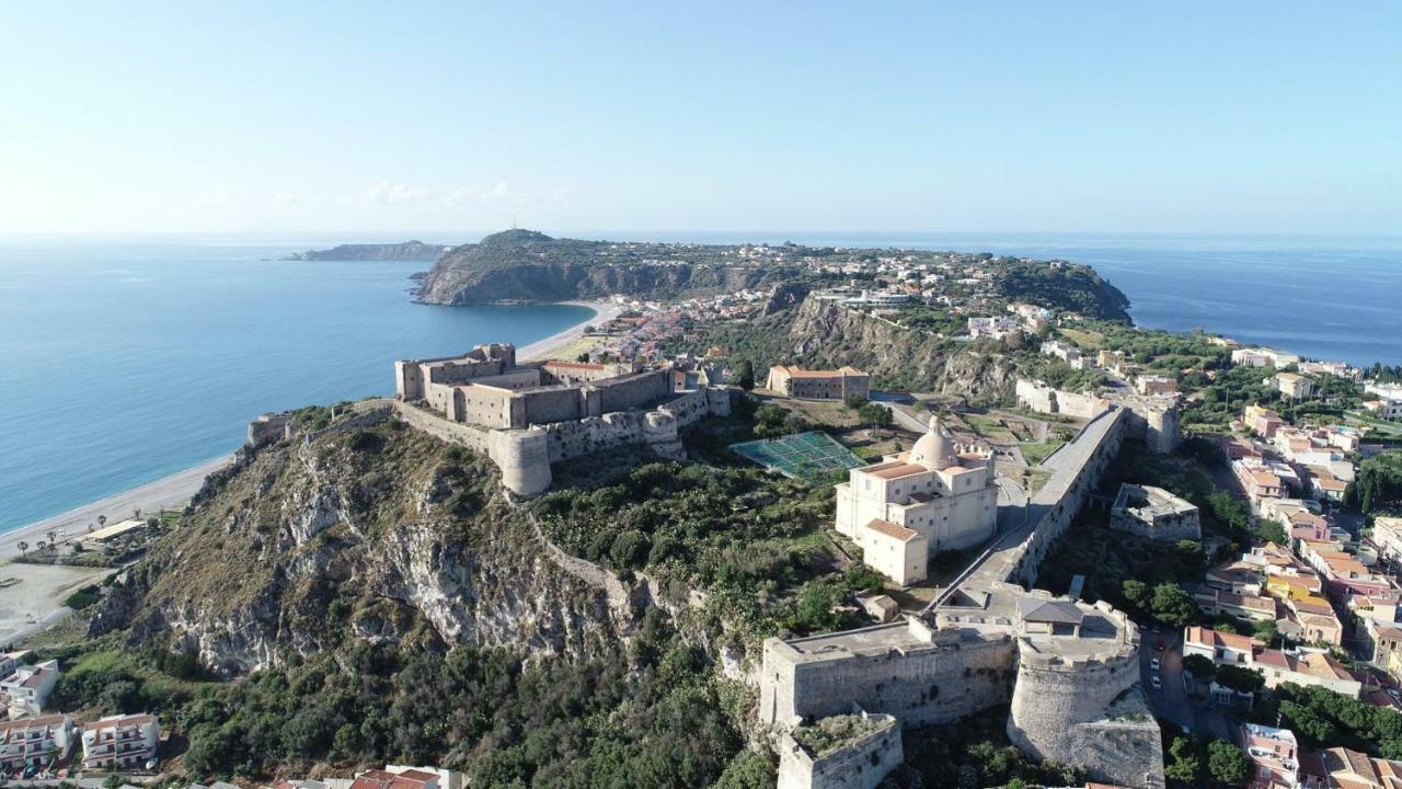 La Casa Del Nonno Panzió Milazzo Kültér fotó